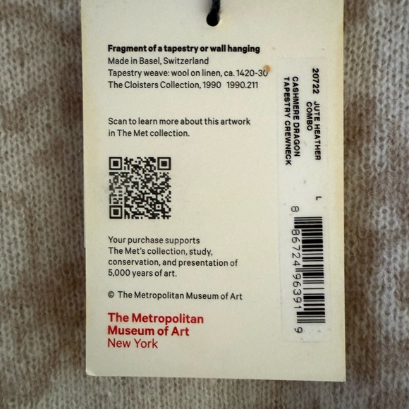 NWT New White + Warren Beige Crewneck Sweater Collab with Met Museum of Art - Picture 7 of 8